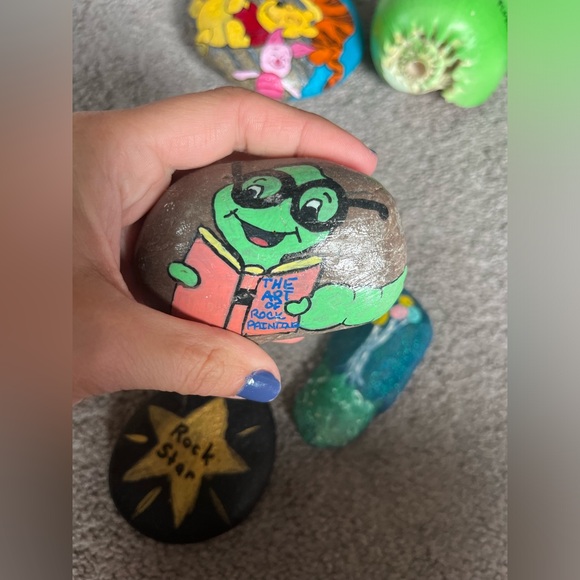 HAND PAINTED ROCKS - Picture 5 of 6
